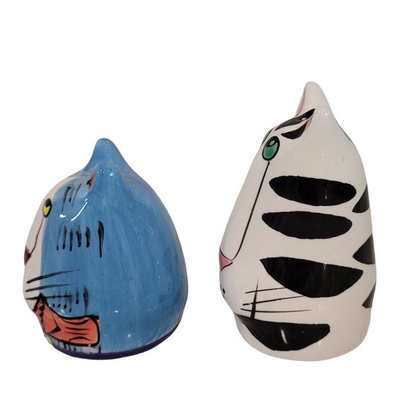 Catzilla White & Blue Ceramic Salt & Pepper Shakers by Candace Reiter 2000 - Picture 4 of 4